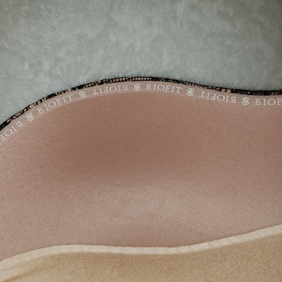 💞 VS BIOFIT PUSH-UP Black Lace 36DD - Picture 4 of 9